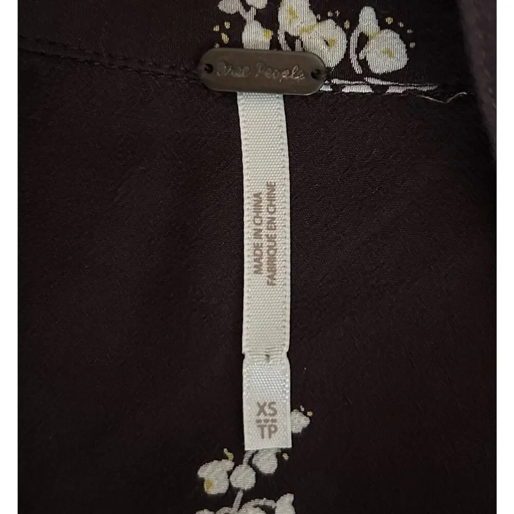 Free People Lovely Mini Dress Size XS Plum Brown Floral Button Down Collar Boho - Picture 9 of 9